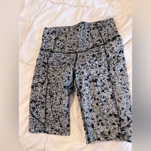 Lululemon biker shorts